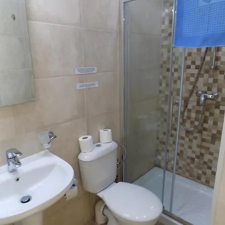 Casa de hóspedes Seabreeze Guestrooms St. Paul's Bay