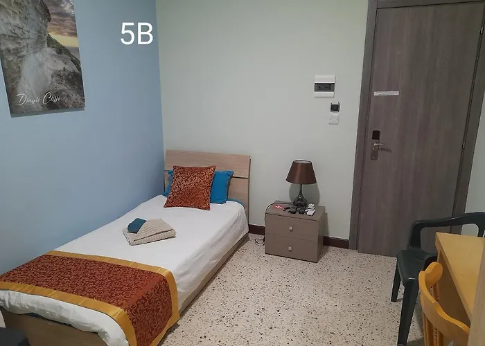 Seabreeze Guestrooms Сент-Полс-Бей