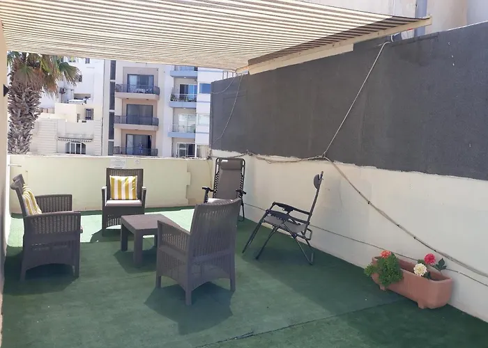 Seabreeze Guestrooms Гостевой дом