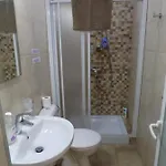 게스트하우스 Seabreeze Guestrooms 4*