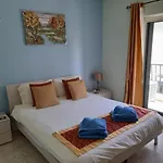Seabreeze Guestrooms 4* 세인트폴스베이