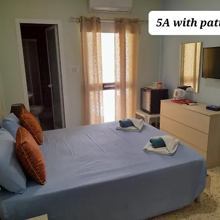 Seabreeze Guestrooms St. Paul's Bay