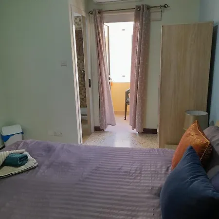 Seabreeze Guestrooms Affittacamere 4*