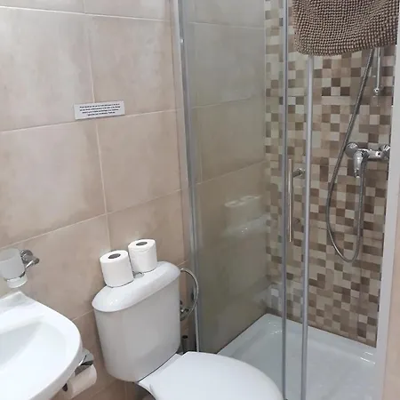 Vendégház Seabreeze Guestrooms San Pawl il-Baħar