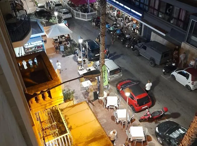 招待所 Seabreeze Guestrooms 4*