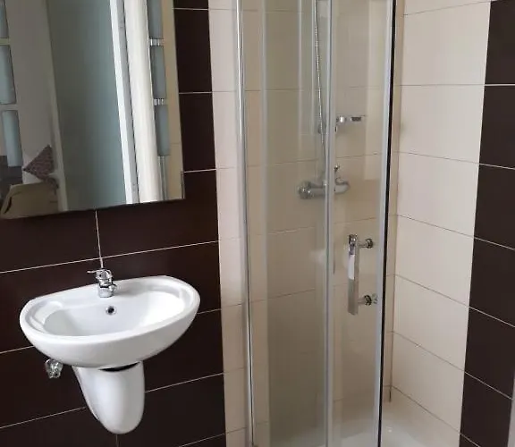 Seabreeze Guestrooms 招待所