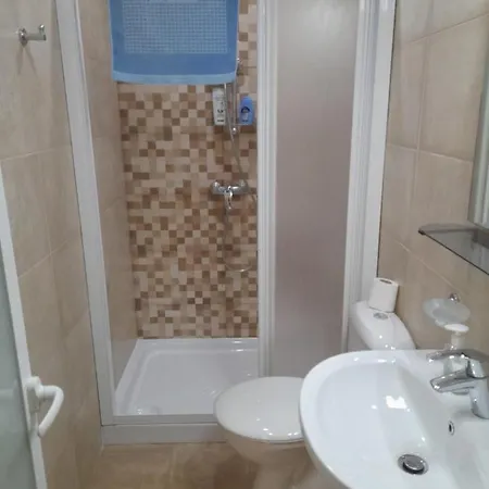 Affittacamere Seabreeze Guestrooms St. Paul's Bay